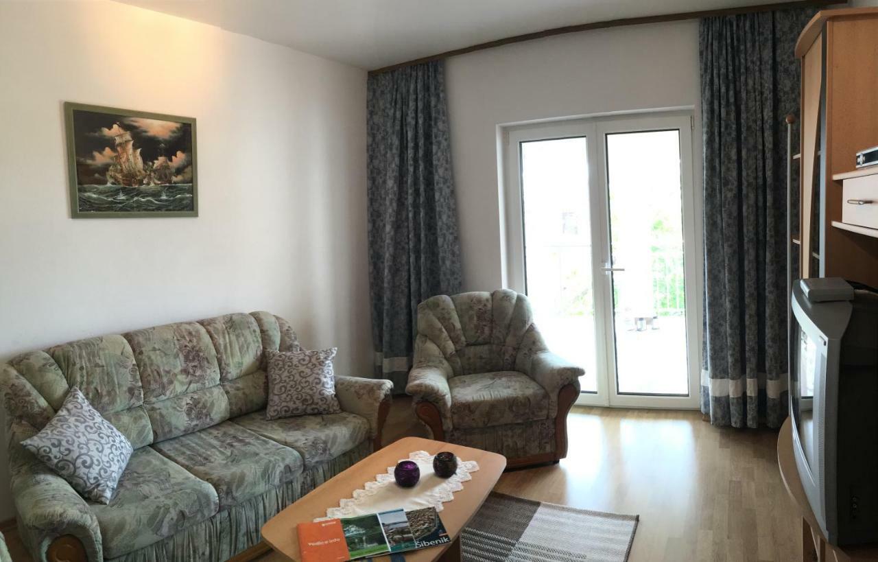 Just Relax - Vodice Apartment Exterior photo